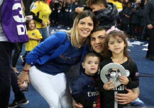 Leandro Paredes with his wife and children