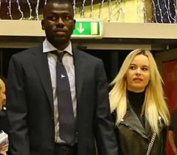 Kalidou Koulibaly with his wife