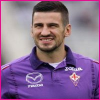 Nenad Tomovic player, height, wife, family, profile and club career