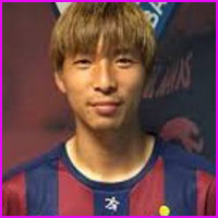 Takashi Inui player, height, wife, family, profile and club career
