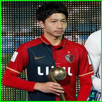 Gaku Shibasaki Japan player, height, wife, FIFA22, family and club career