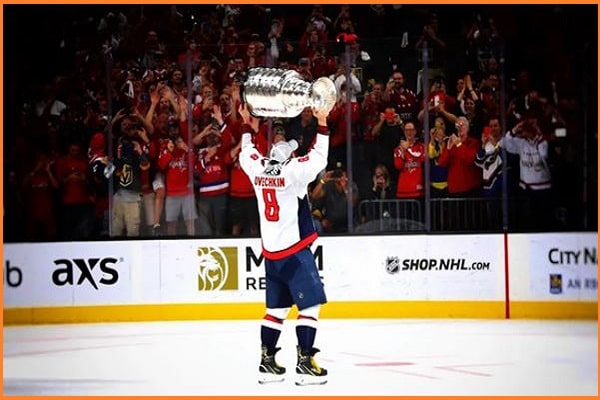 5 NHL Teams with the Most Stanley Cups